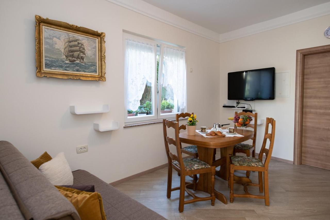 Apartment Lila Opatija 158 Buitenkant foto